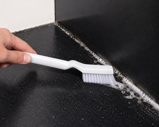 CleanReach™ Complete Clean Trio: drie verschillende schoonmaakoplossingen samen, elk met zijn eigen taak.